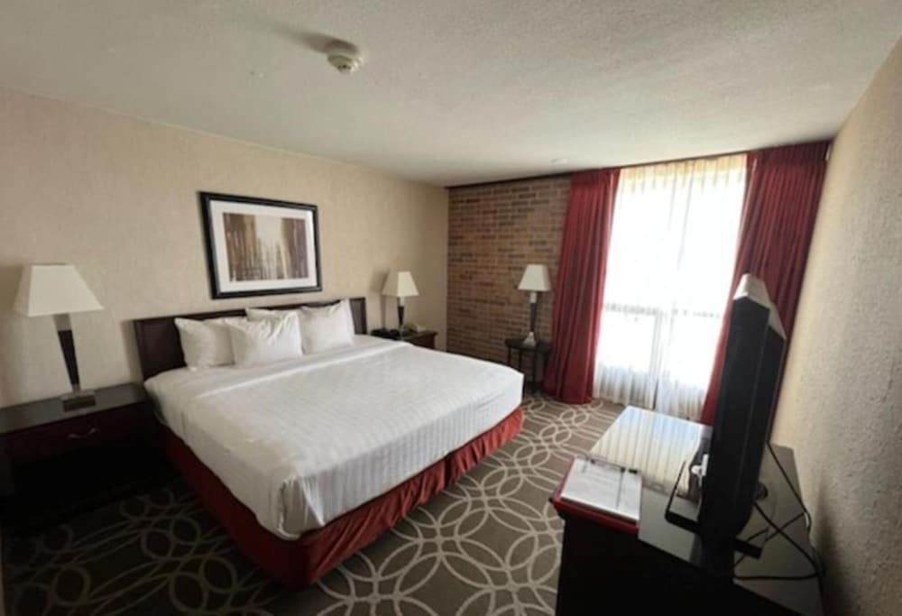 Hotel Lotus Kansas City Merriam - photo 16