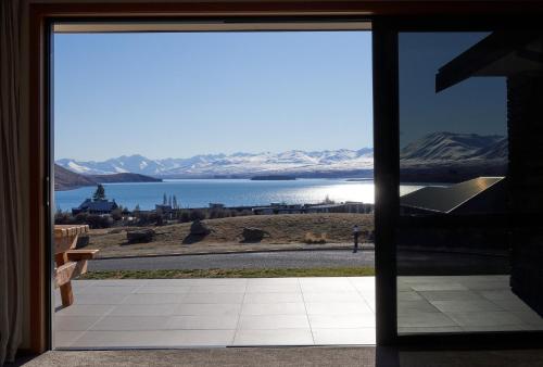 Lake Lodge Lake Tekapo — 4-Star Luxury Hotel in Lake Tekapo, New Zealand