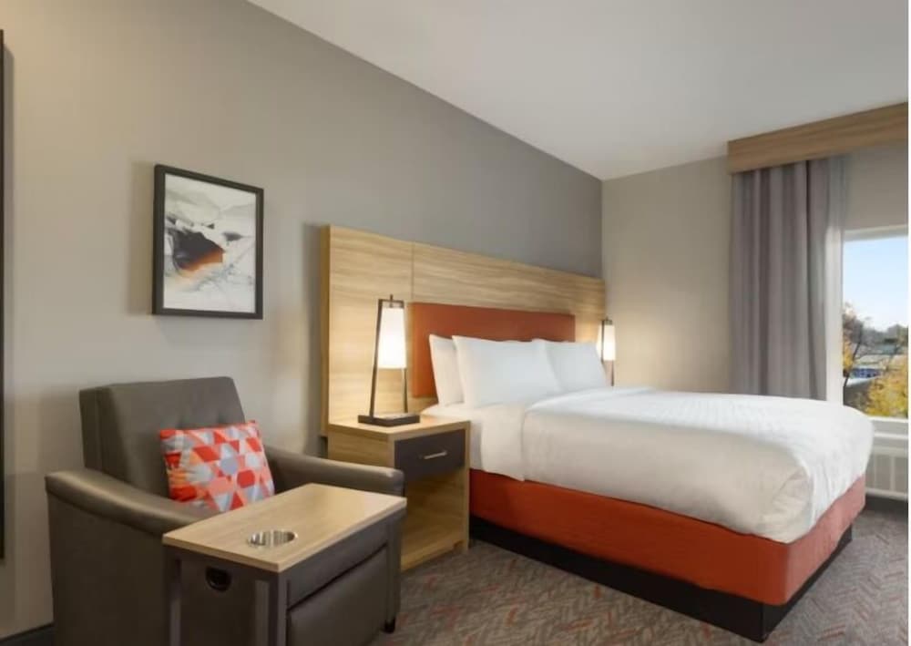 Candlewood Suites Pittston by IHG - photo 5