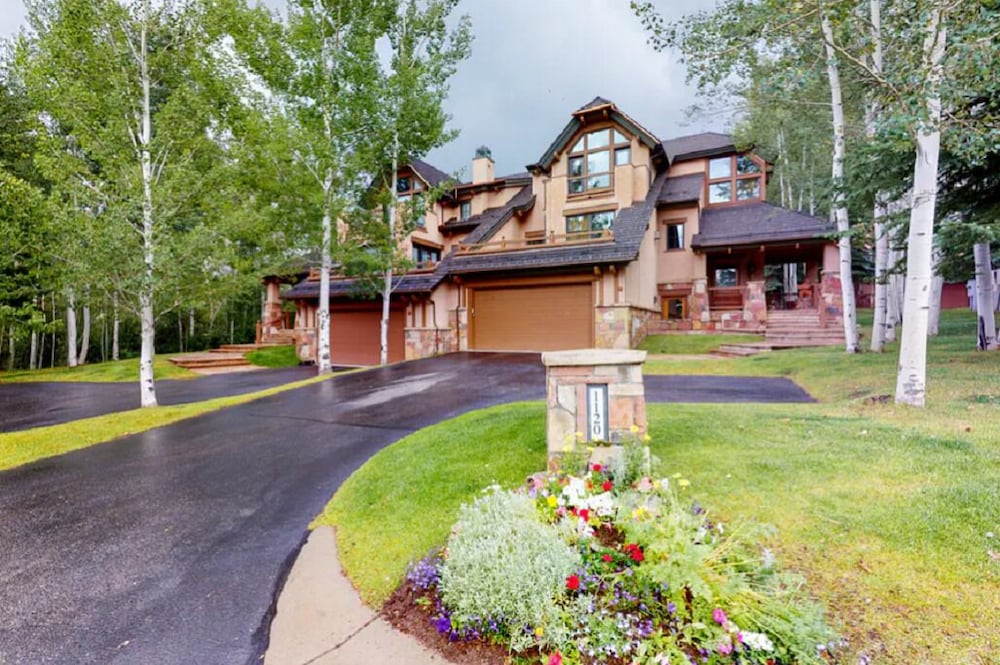 Snowmass Village by Gondola Resorts - photo 85