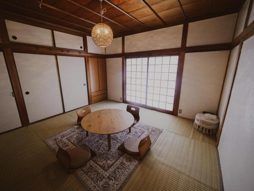 古民家ゲストハウス Chachacha Awaji — Awaji — photo 2