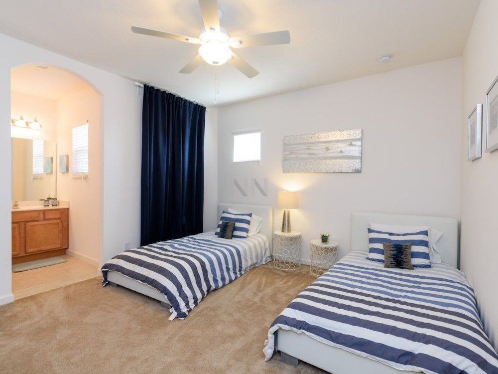 Fv86992 Solterra Resort 6 Bed 5 Baths Villa - photo 4