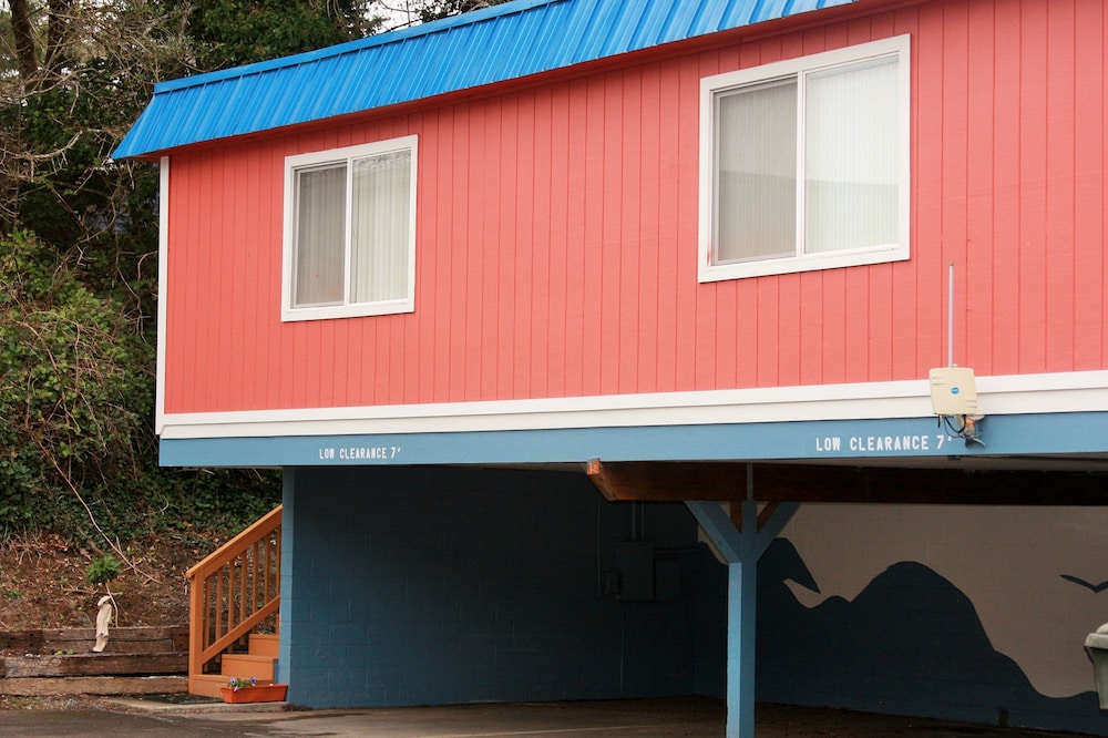 Heidis Inn Ilwaco - photo 53
