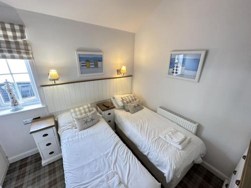 Azure Beach House Part of the The Bay Filey Holiday Village with pool gym and direct beach access pub restaurant tennis and meadows walks