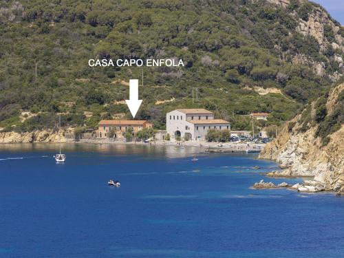 Casa Capo Enfola Argonauti Vacanze — 4-Star Luxury Hotel in Portoferraio, Italy