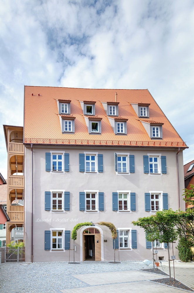 Hotel Luise Luisenhof — Dinkelsbuhl