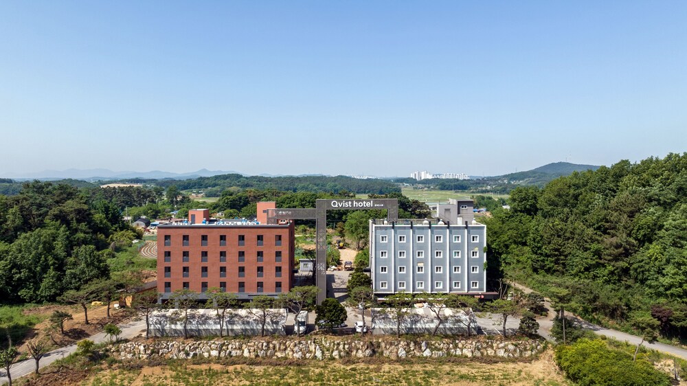 Qvist Hotel in Tangjin, South Korea
