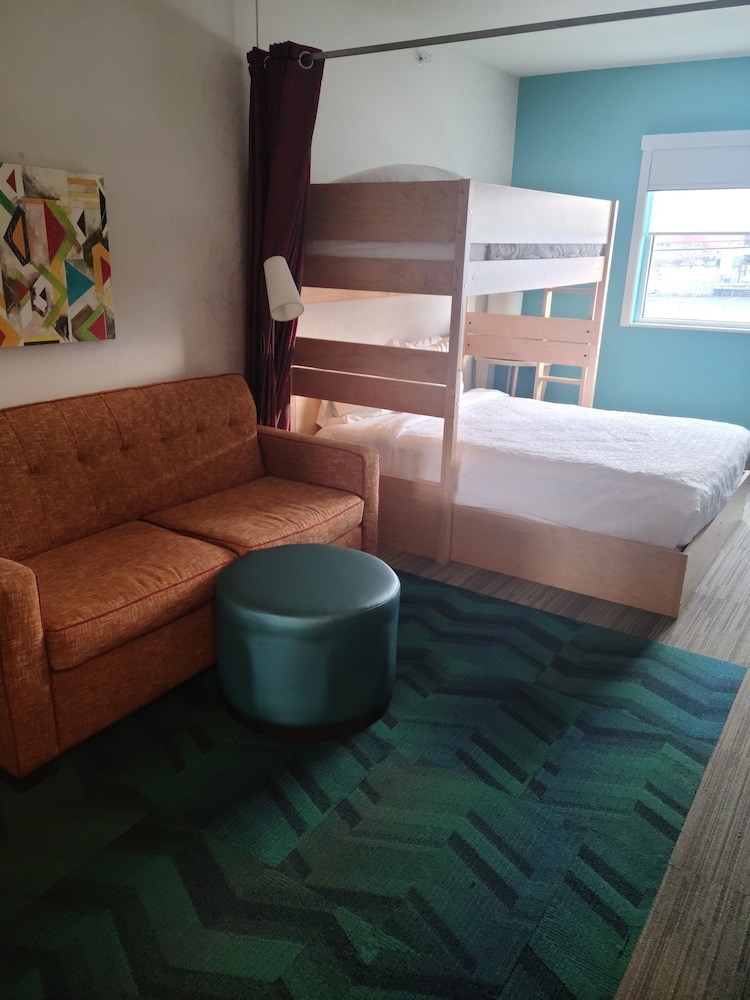 Home2 Suites by Hilton Ocean City Bayside MD - photo 14