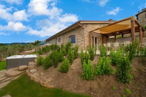Villa nel Verde Teloni — 4-Star Luxury Hotel in Greve In Chianti, Italy