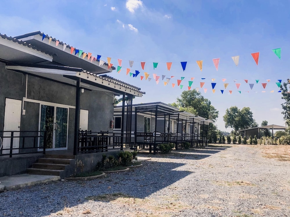 Capital O 75412 V Resort in Nakhon Nayok, Thailand