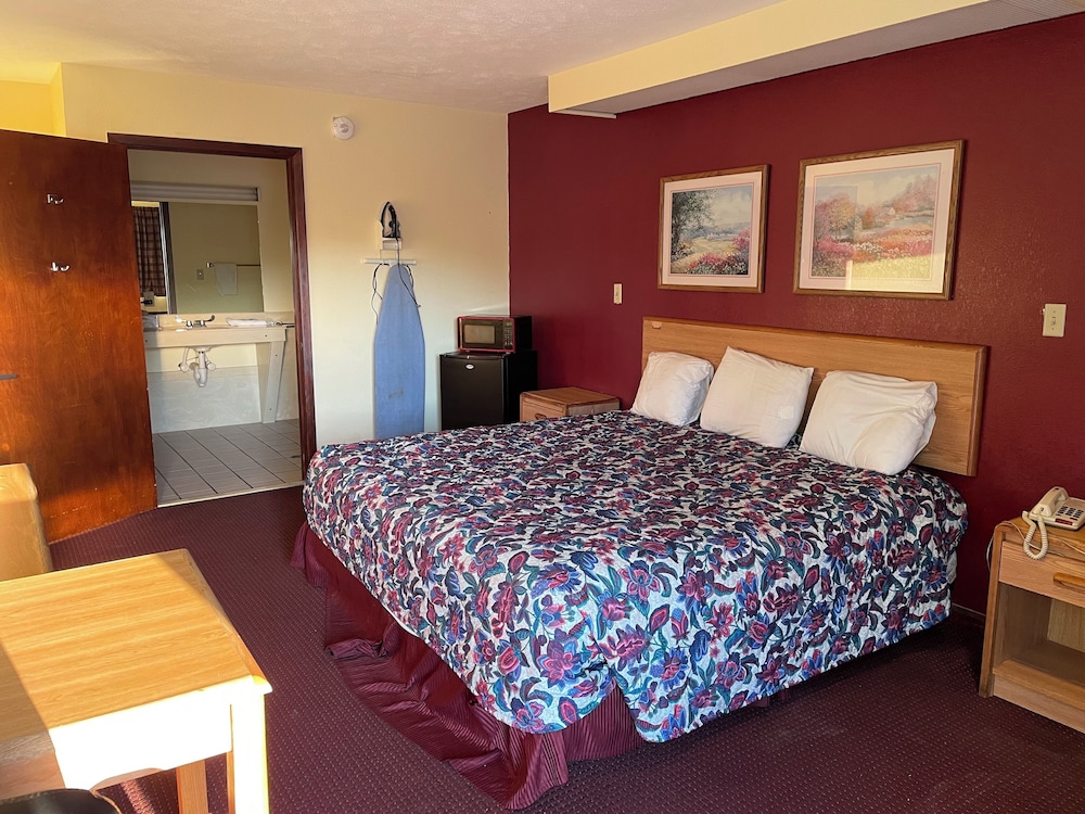 Western Inn Express - photo 3
