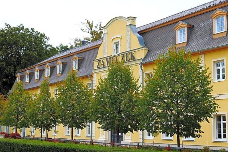 Kurhaus Zameczek in Kudowa-Zdroj, Poland