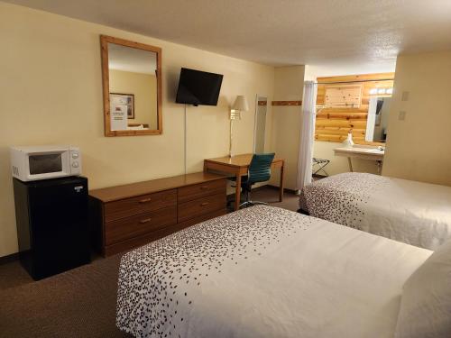 The Trail Inn Grantsburg WI 703 WI 70 - photo 16