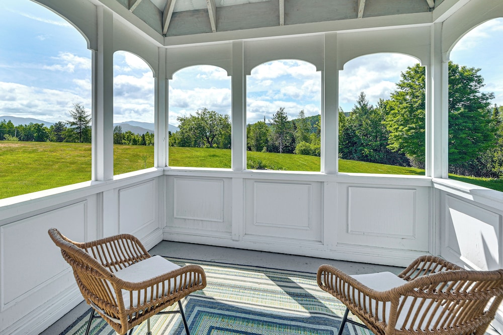 Expansive Retreat on 280 Acres in Lake Placid in Lake Placid, United States