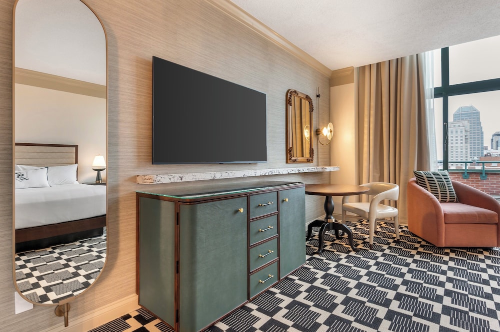Omni Severin Hotel - photo 95
