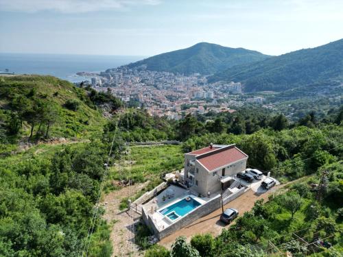 Ventus Rosa Villa — 4-Star Luxury Hotel in Budva, Montenegro