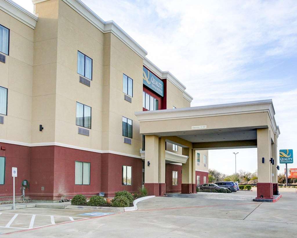 Quality Inn Suites Bryan College Station — Bryan
