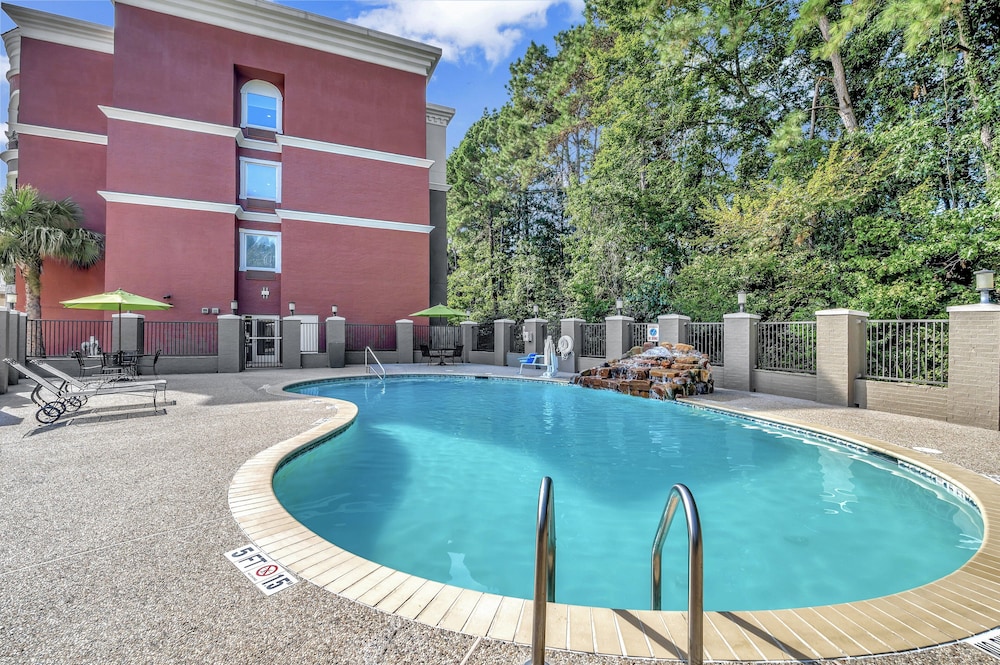 Holiday Inn Express & Suites Lufkin South by IHG - photo 30