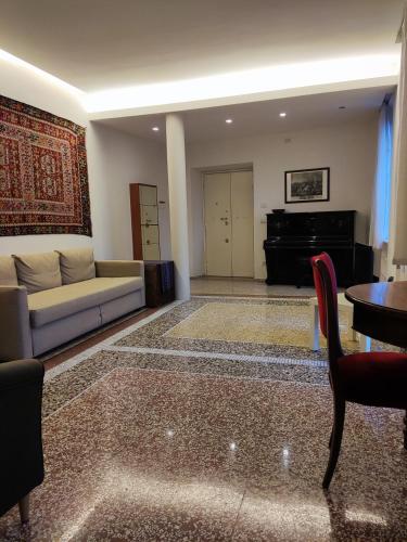 Di casa al Colosseo — 4-Star Luxury Hotel in Rome, Italy