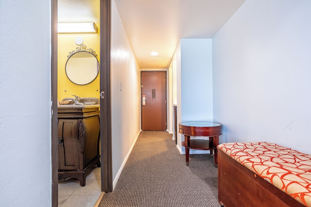 Hotel Koxie - photo 4