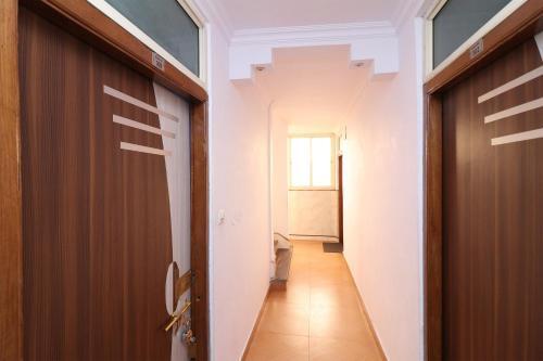 Hotel Rock View in Pachmarhi, India