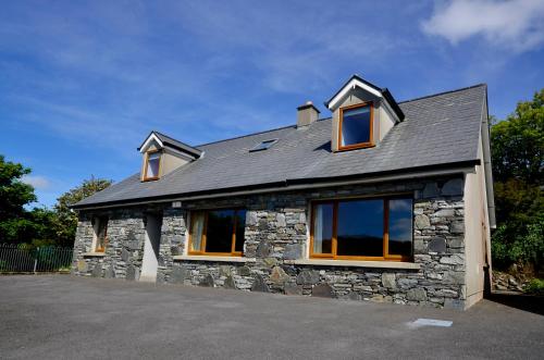 Cottage 173 Clifden — 4-Star Luxury Hotel in Clifden, Republic of Ireland