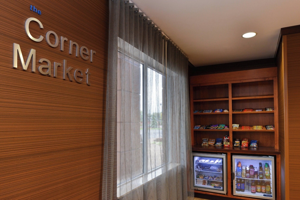 Fairfield Inn & Suites by Marriott Cleveland Avon - photo 23