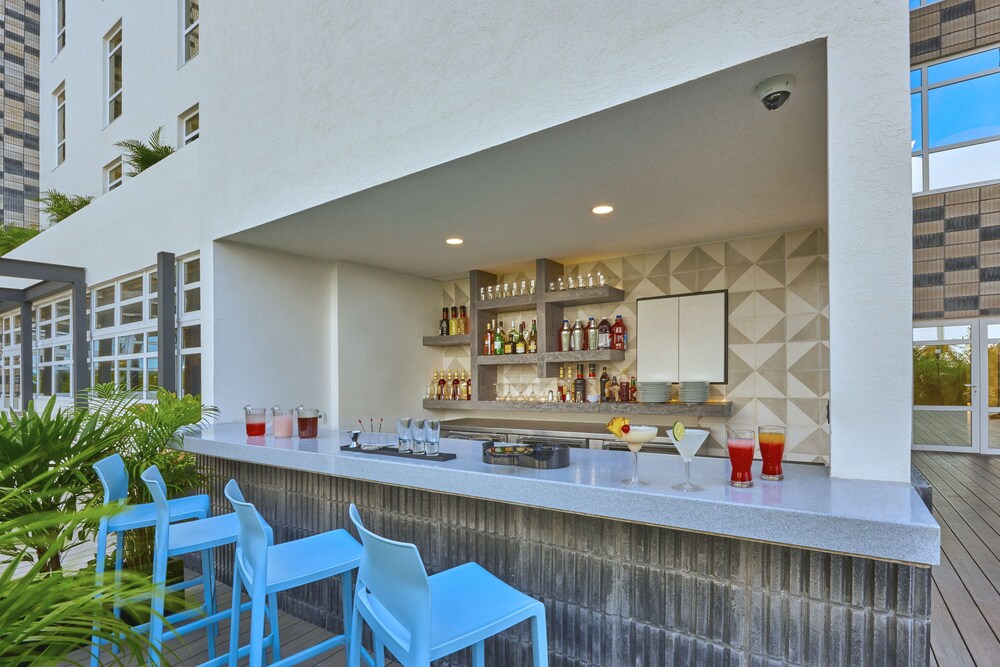 Snack Bar