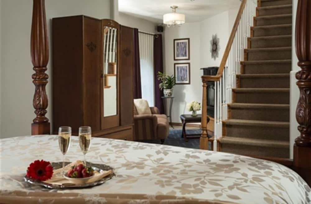 The Roosevelt Inn & Spa - photo 4