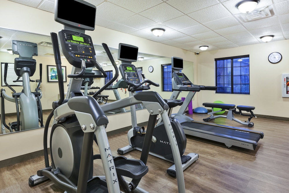 Staybridge Suites Lansing Okemos - photo 27