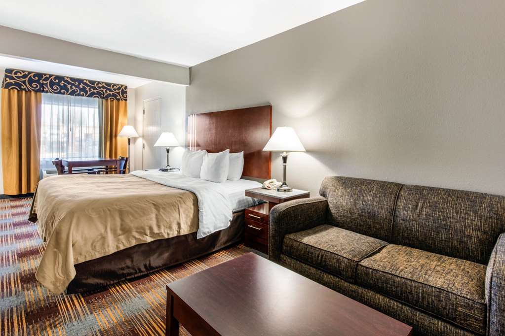Quality Inn Memphis Airport - photo 20
