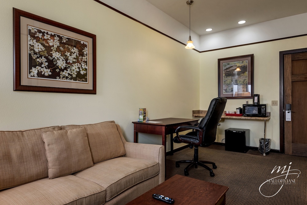 Hotel Seville - photo 25