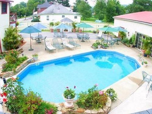 Ligonier Country Inn - photo 3