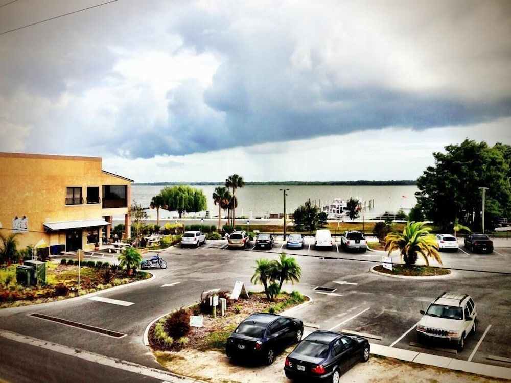 The Citrus on the Lake - photo 38
