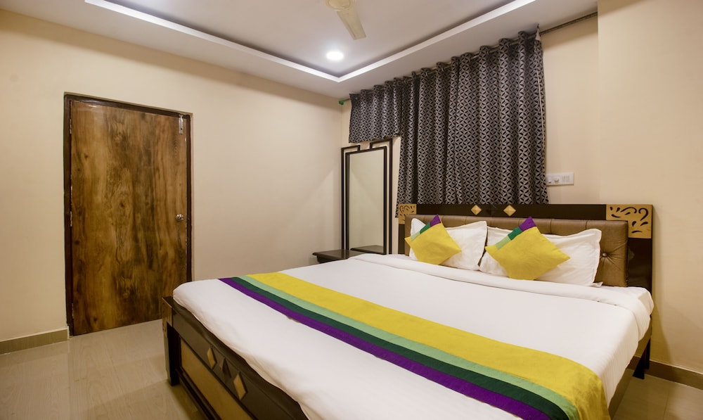 Itsy Hotels Yogeshwara Grand — hotel near Rajiv Gandhi International Airport