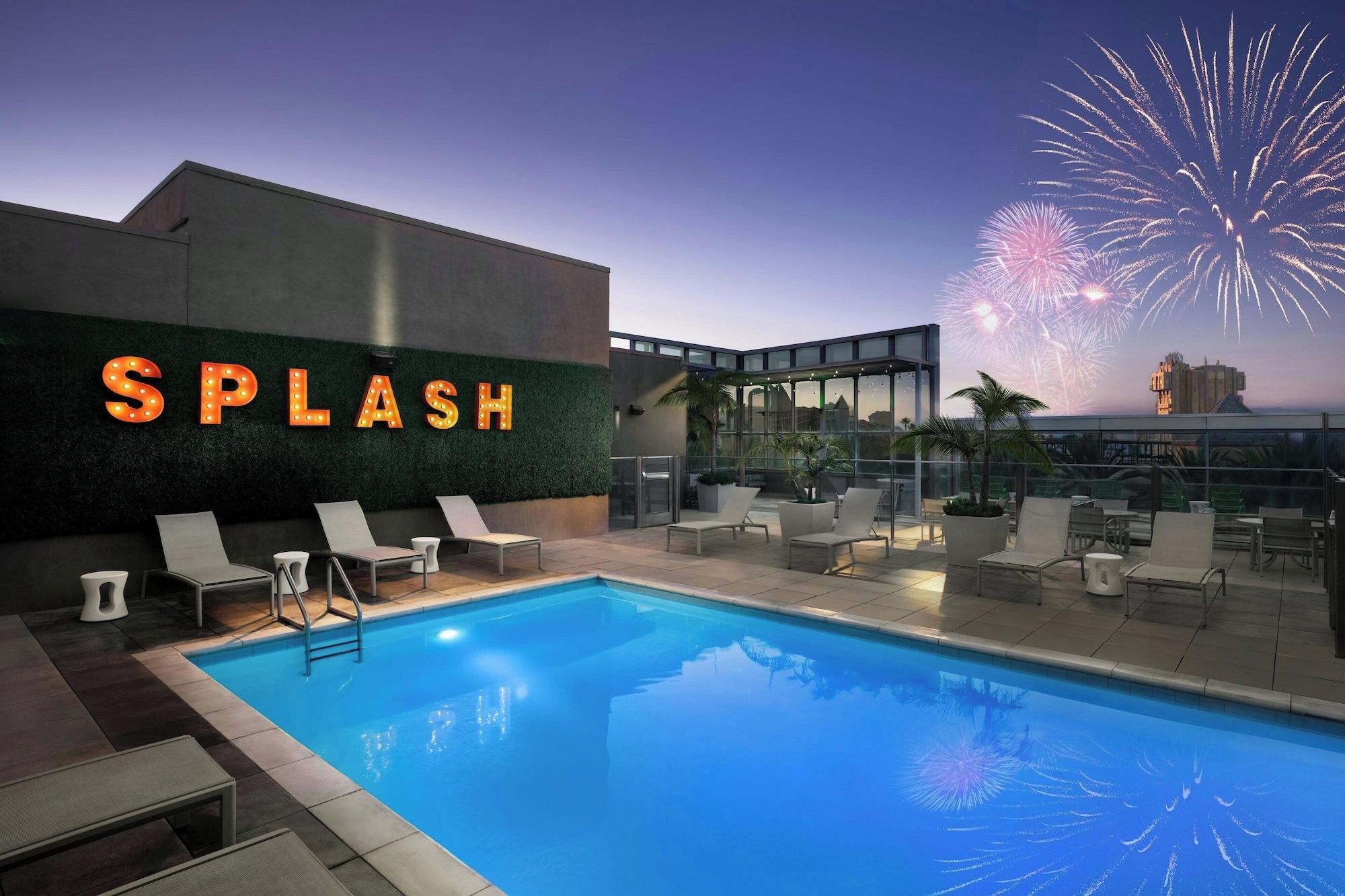 SpringHill Suites by Marriott at Anaheim Resort Conv. Cntr - photo 9