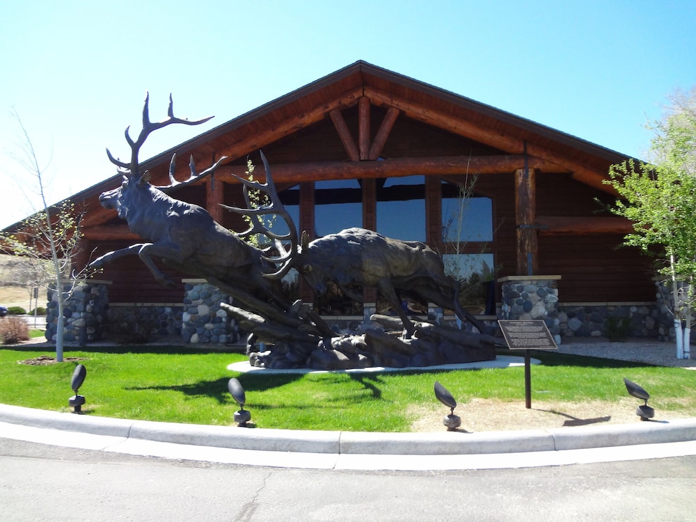 AmericInn by Wyndham Cody - photo 46