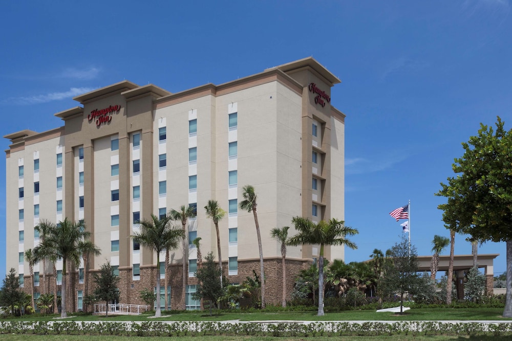 Hampton Inn Fort Lauderdale Pompano Beach - photo 33