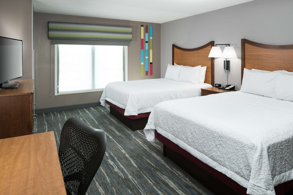 Hampton Inn & Suites Chicago North Shore Skokie - photo 17