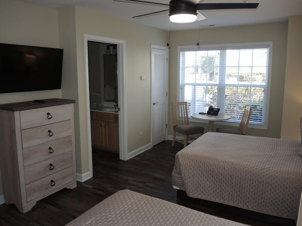 2703l Studio - carbon neutral hotel in Calabash