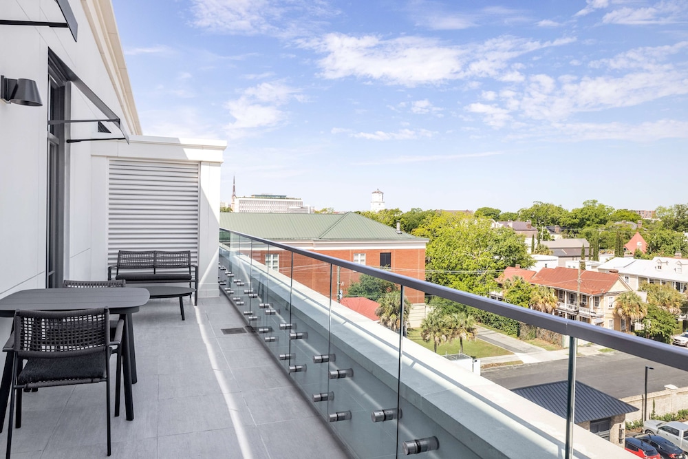 Hilton Club Liberty Place Charleston - photo 7