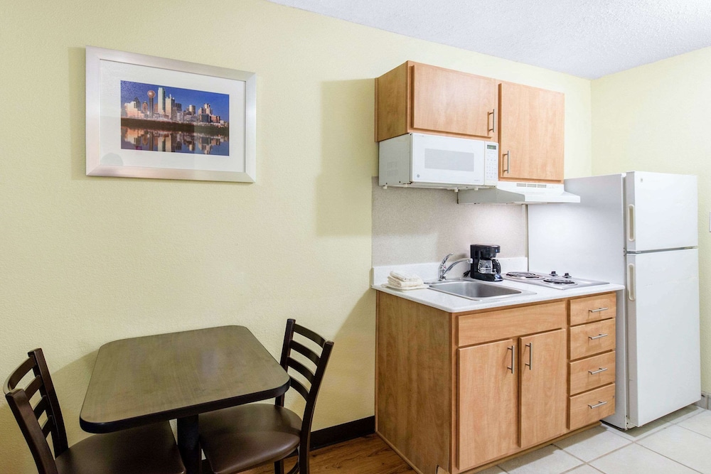 Hawthorn Extended Stay by Wyndham Lewisville - photo 27