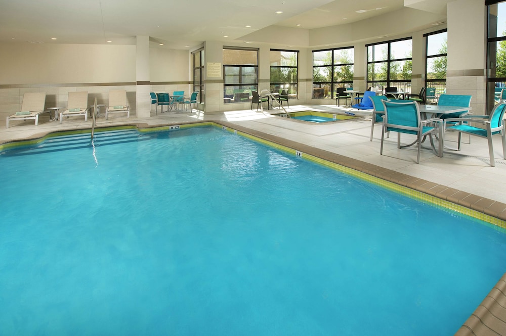Hilton Garden Inn College Station - photo 18