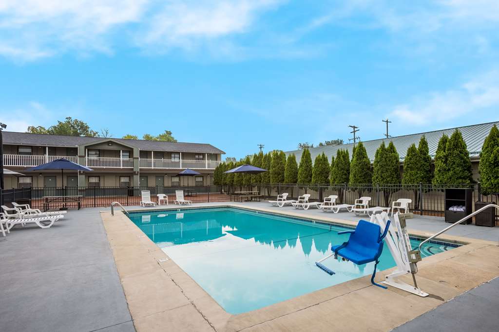 Quality Inn & Suites Big Rapids near University - photo 26