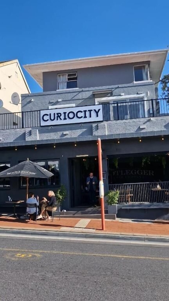 Curiocity Kloof Street