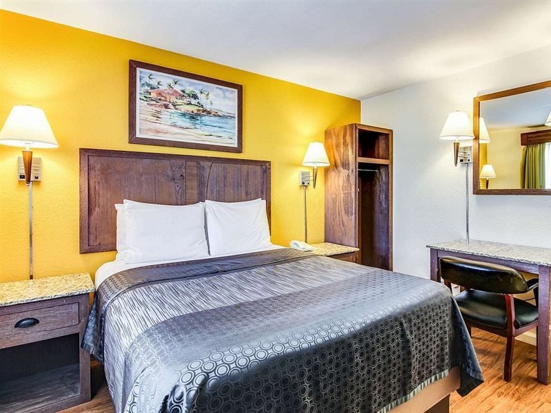 Rodeway Inn San Ysidro - photo 7