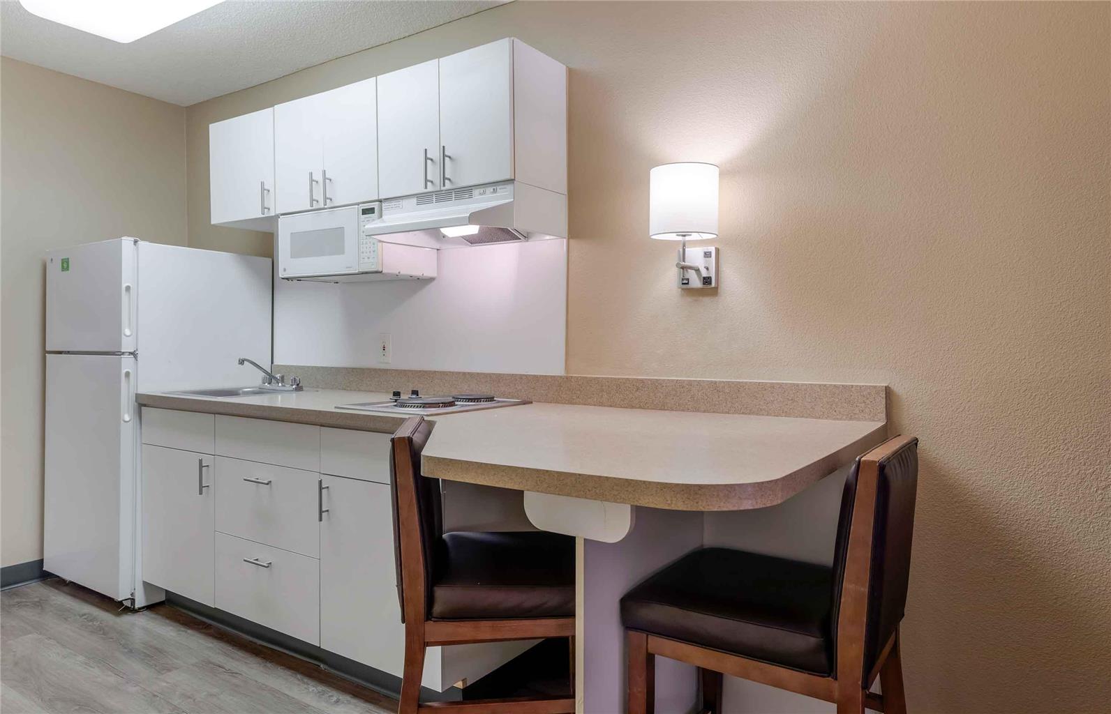 Extended Stay America Suites Orange County Cypress - photo 10