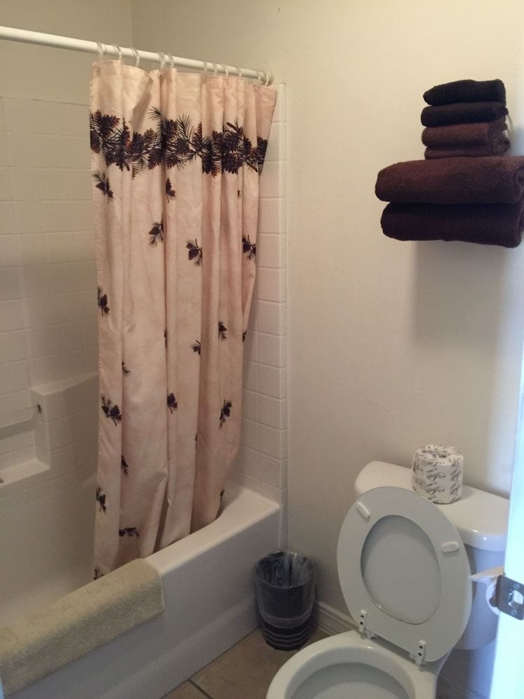 Rustic Inn Motel - photo 18