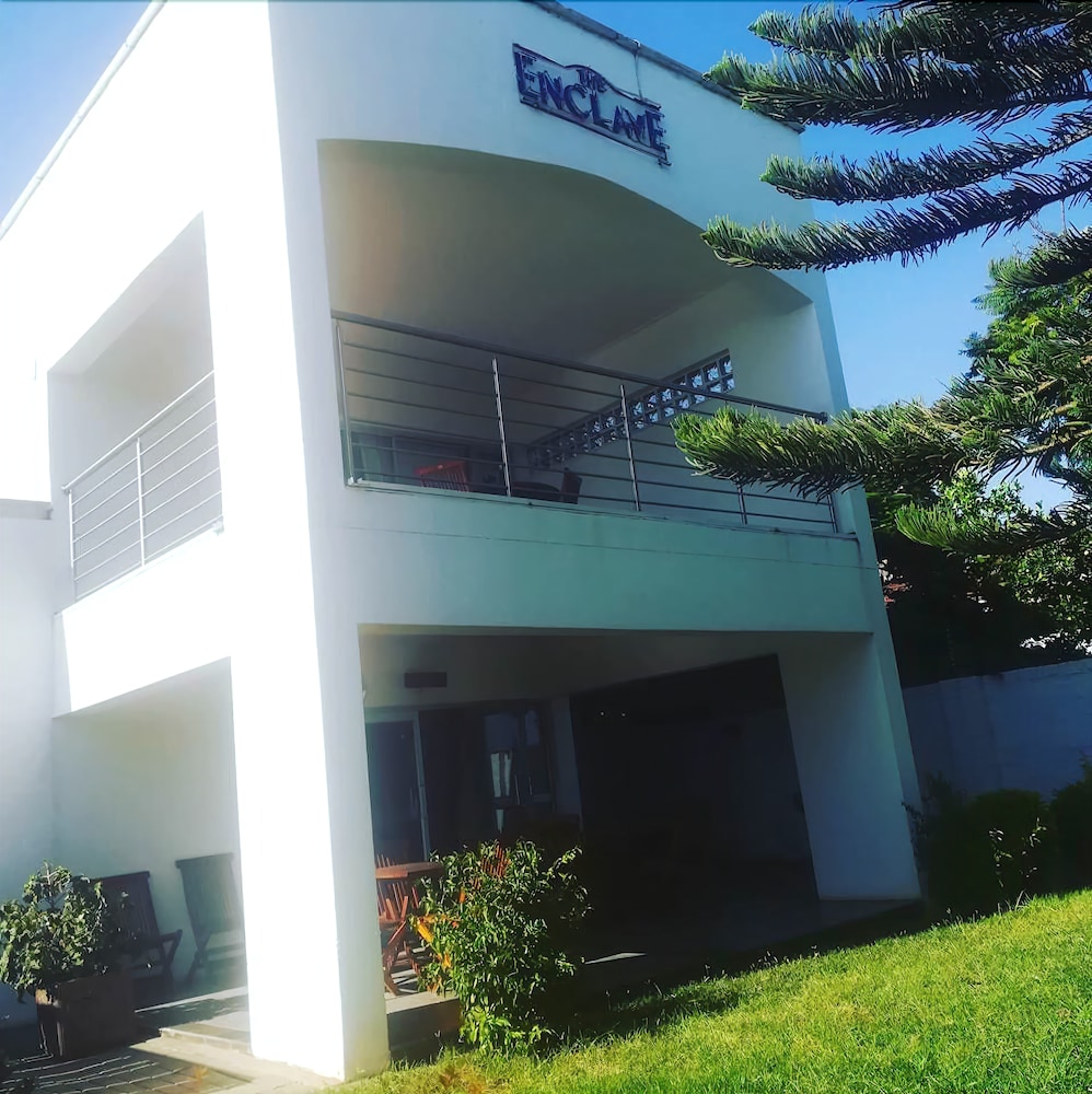 The Enclave — hotel in Francistown