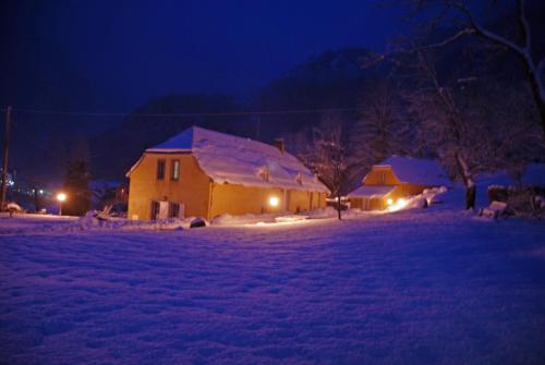 Les Gîtes du Pla de Moura — hotel in Luz-Saint-Sauveur